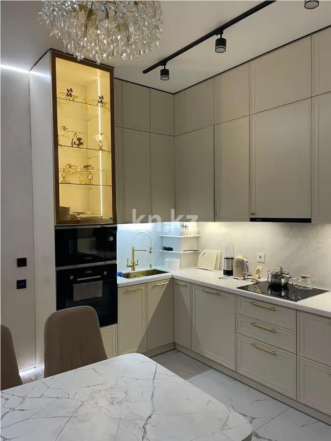 Продажа 3-комнатной квартиры, 111 м², ул. Ахмедьярова, дом  3 в Астане - фото 2