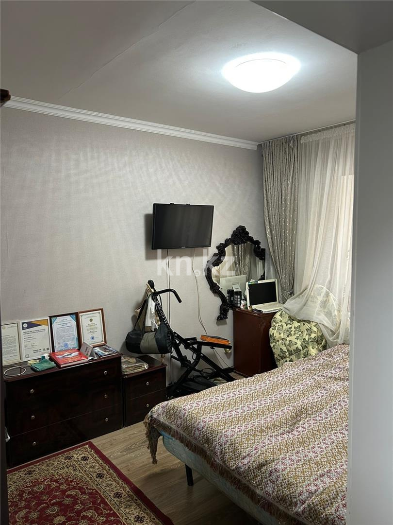 Продажа 4-комнатной квартиры, 83 м², пр. Абылай хана в Астане - фото 5