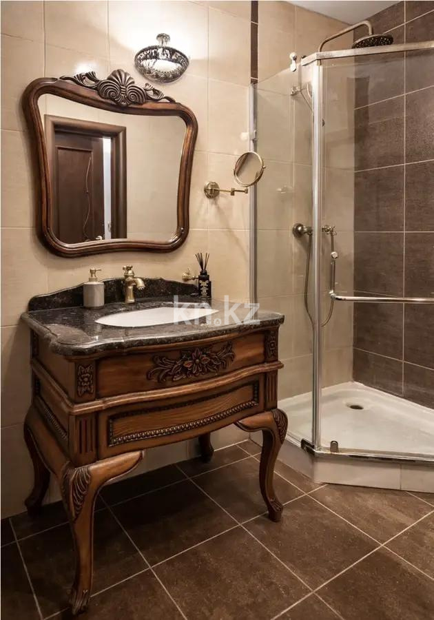 Продажа 5-комнатной квартиры, 219 м² в Астане - фото 8