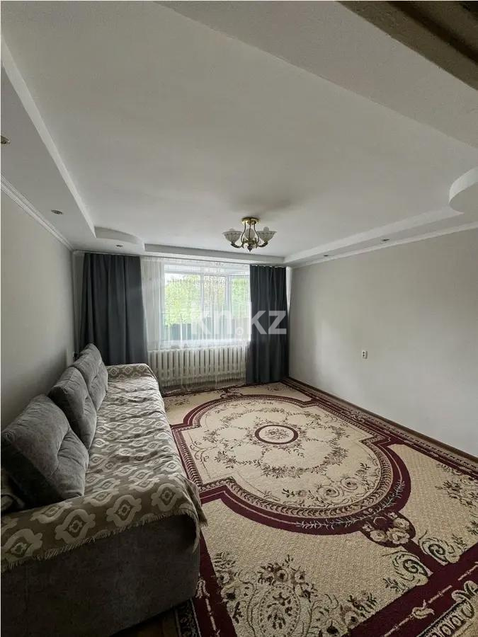 Продажа 4-комнатной квартиры, 72 м², ул. Гапеева, дом  5 в Караганде