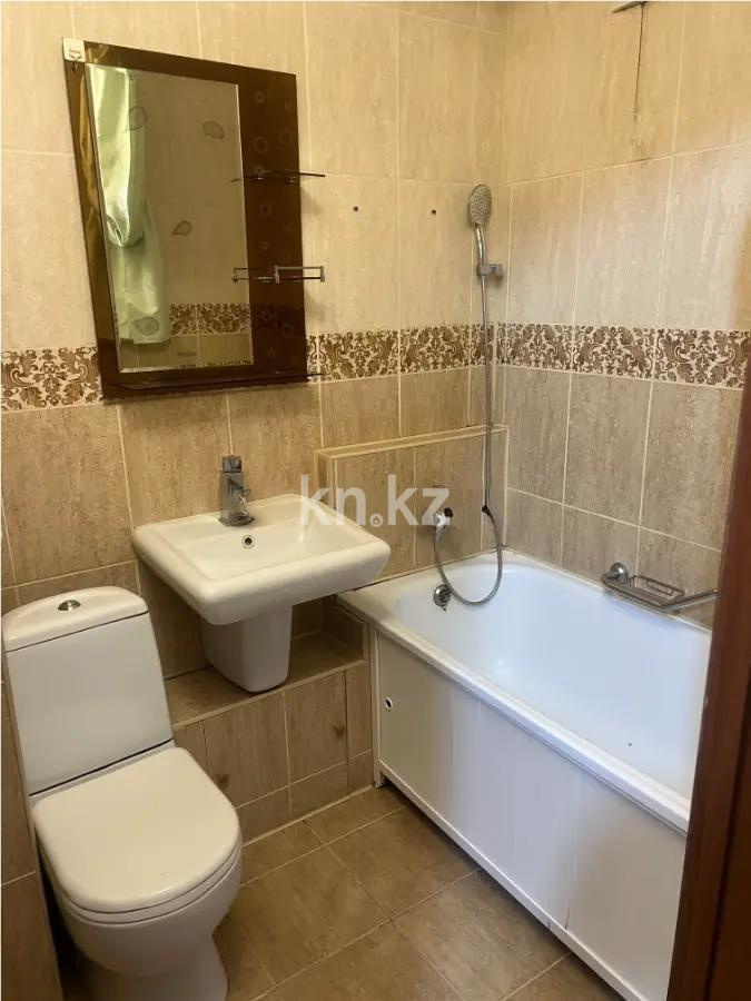 Продажа 2-комнатной квартиры, 42 м², ул. Шашкина, дом  27 в Алматы - фото 4