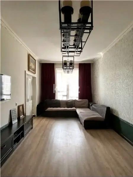 Продажа 4-комнатной квартиры, 128 м², пр. Кабанбай батыра, дом  60 в Астане