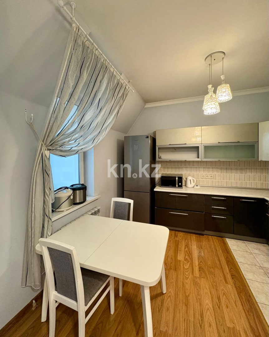 Продажа 2-комнатной квартиры, 66 м² в Алматы - фото 3