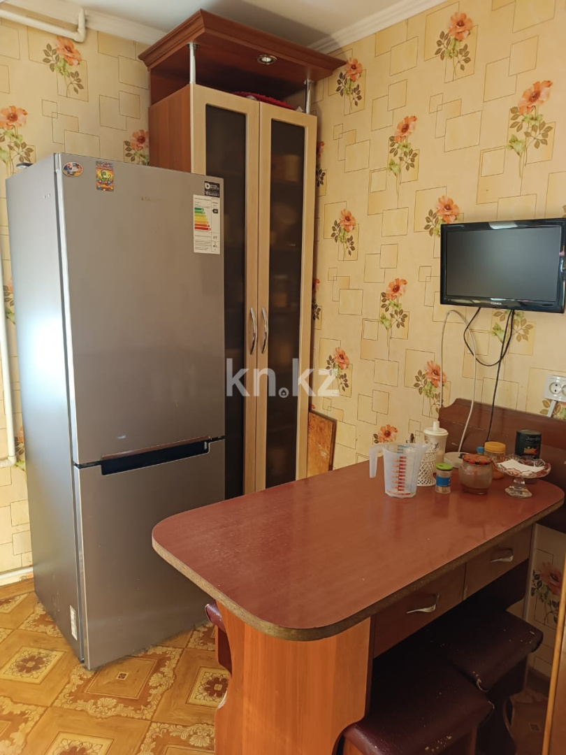 Продажа 4-комнатной квартиры, 100 м², ул. Бакинская в Караганде - фото 12