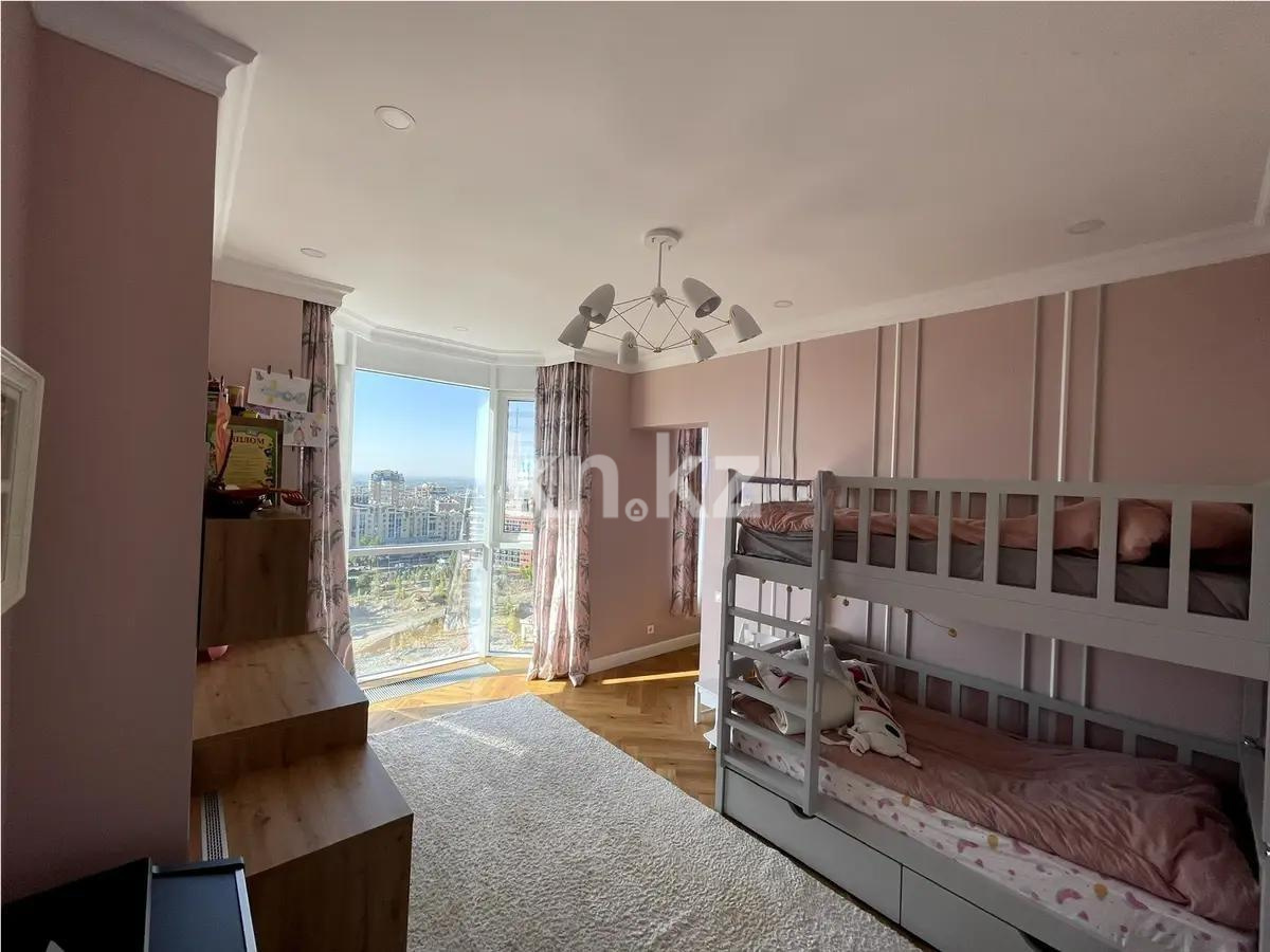 Продажа 4-комнатной квартиры, 132 м² в Алматы - фото 3