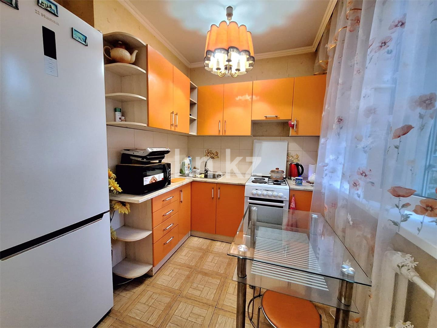 Продажа 3-комнатной квартиры, 62 м², мкр-н 16 в Караганде - фото 7