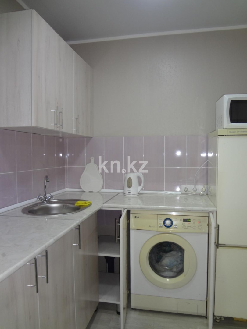 Аренда 2-комнатной квартиры посуточно, 51 м², мкр-н 2, дом  21 в Актау - фото 4