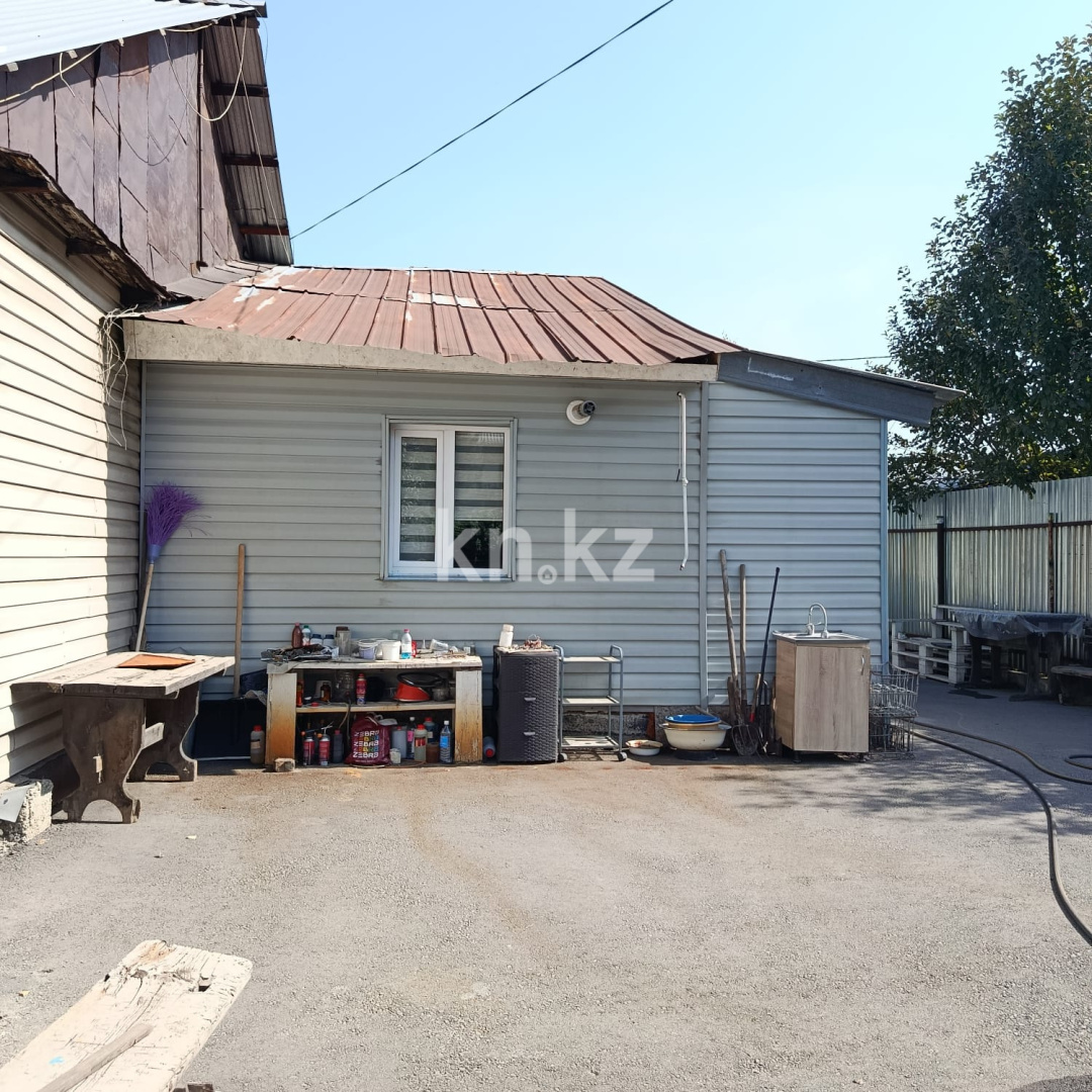 Продажа 1-комнатного дома, 24 м², ул. Фучика, дом  26 в Алматы - фото 4