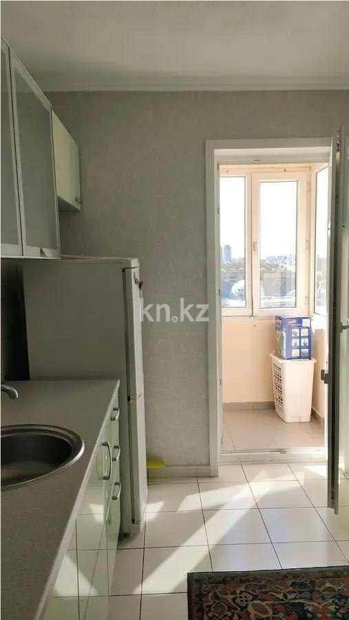 Продажа 2-комнатной квартиры, 70 м², мкр-н. Самал, дом  9 в Астане - фото 3