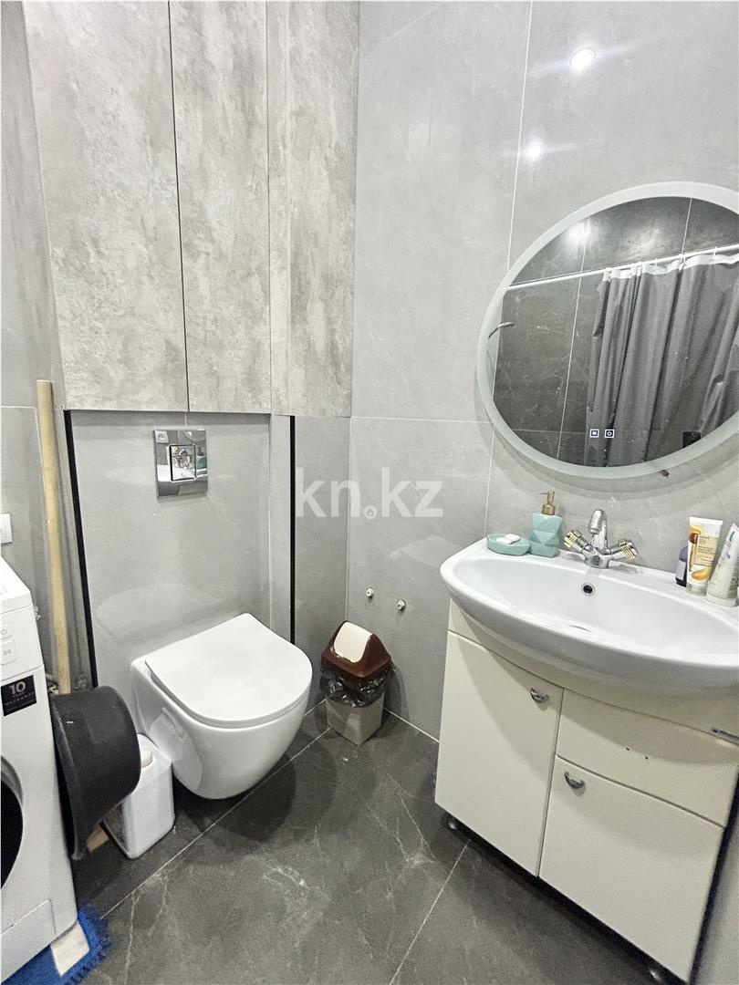 Продажа 2-комнатной квартиры, 70 м² в Караганде - фото 12