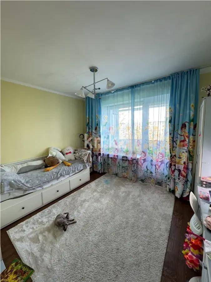 Продажа 3-комнатной квартиры, 75 м², ул. Курмангазы, дом  144 в Алматы - фото 3