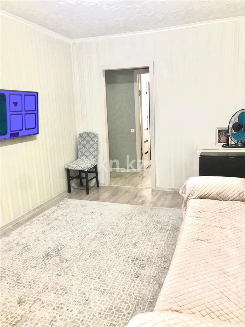 Продажа 2-комнатной квартиры, 44 м², мкр-н 12, дом  57а в Караганде - фото 4