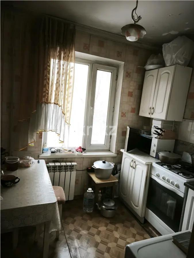 Продажа 2-комнатной квартиры, 42.5 м², 11 мкр., дом  22 в Алматы - фото 3