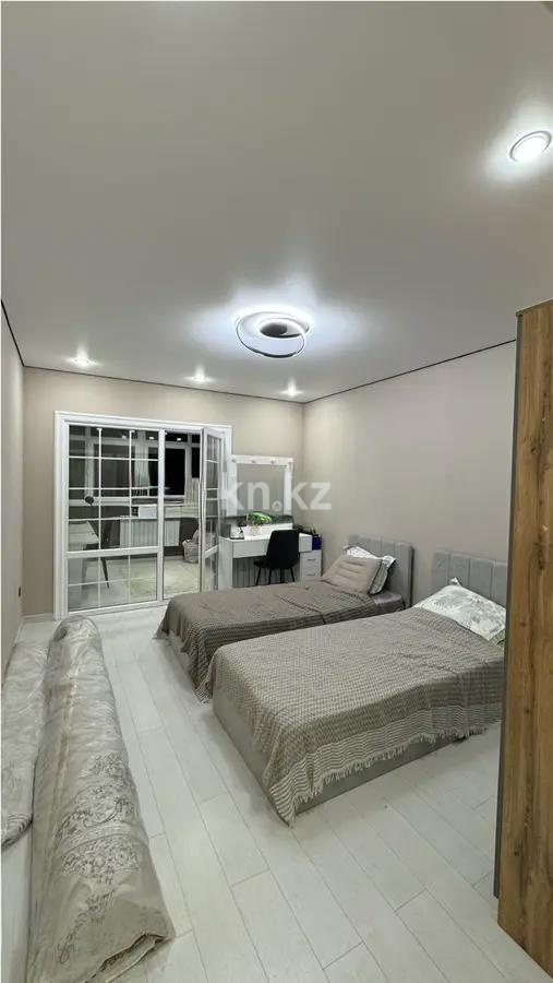 Продажа 3-комнатной квартиры, 110 м², мкр-н Мамыр-1, дом  29 в Алматы - фото 3