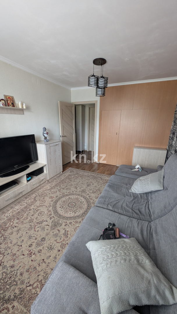 Продажа 2-комнатной квартиры, 48 м², мкр-н 23, дом  15 в Караганде - фото 6