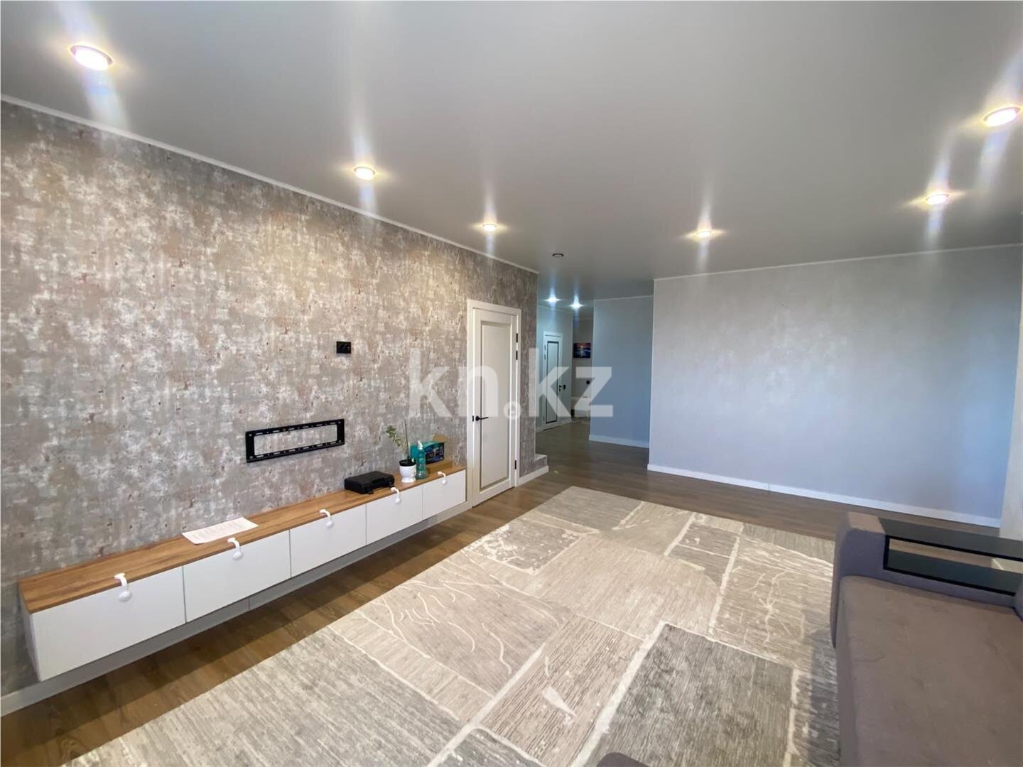 Продажа 3-комнатной квартиры, 88 м² в Караганде - фото 2
