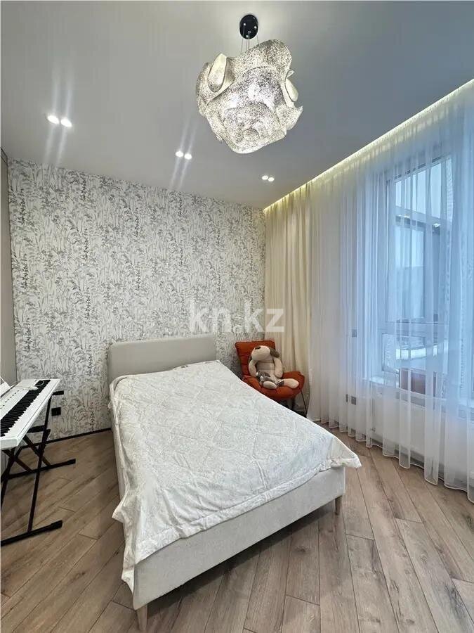 Продажа 4-комнатной квартиры, 128 м² в Астане - фото 2