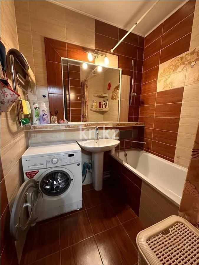 Продажа 3-комнатной квартиры, 74.1 м², ул. Розыбакиева, дом  117 в Алматы - фото 4