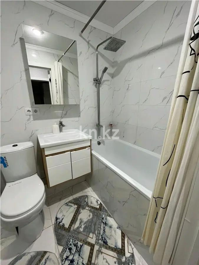 Продажа 3-комнатной квартиры, 70 м², ул. Гапеева, дом  29 в Караганде - фото 6