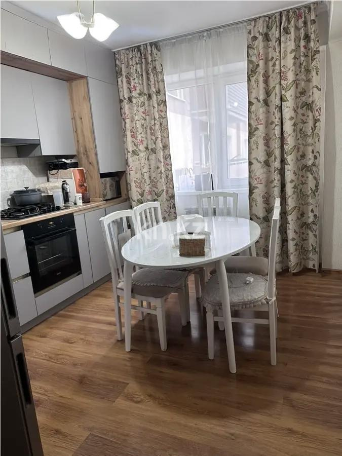 Продажа 3-комнатной квартиры, 83.7 м² в Алматы - фото 4