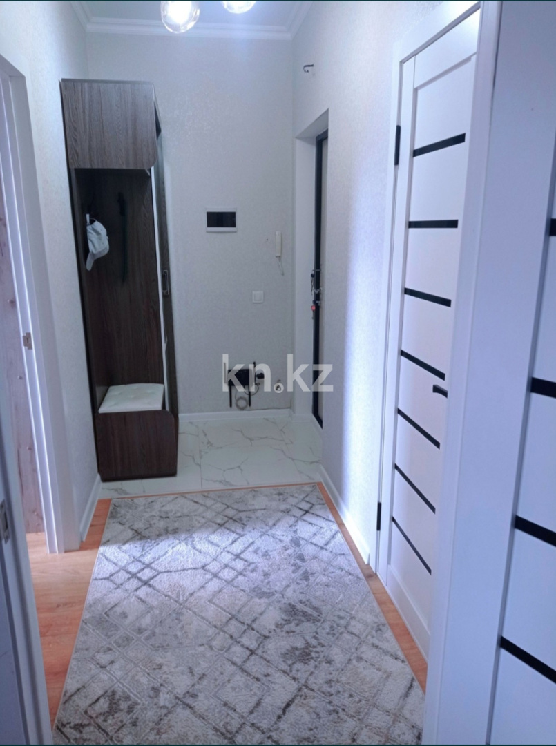 Продажа 2-комнатной квартиры, 40 м², ул. Байтурсынова, дом  39 в Астане - фото 8