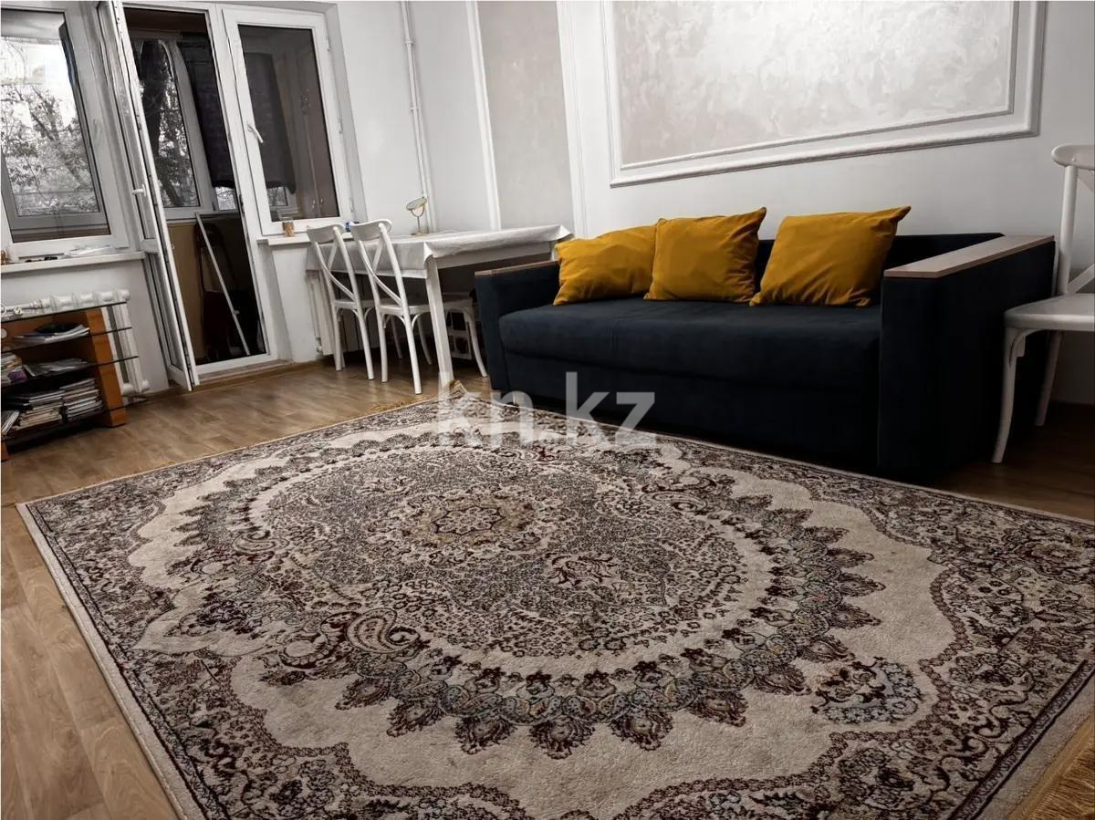 Продажа 1-комнатной квартиры, 33 м², мкр-н 8, дом  15 в Алматы