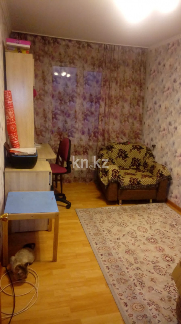 Продажа 4-комнатной квартиры, 76 м², ул. Сатпаева, дом  109 в Алматы - фото 3