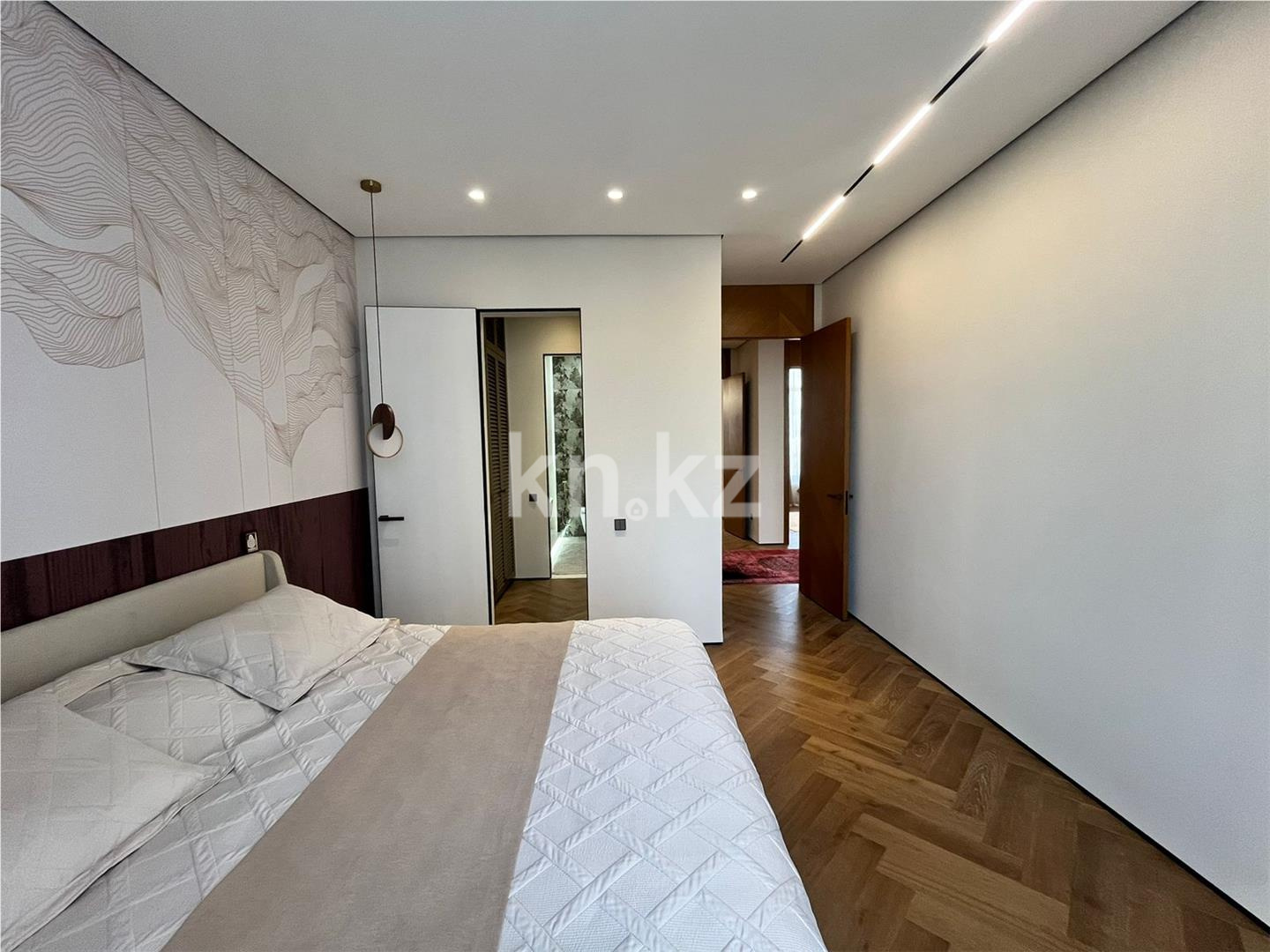 Продажа 4-комнатной квартиры, 130 м² в Астане - фото 13