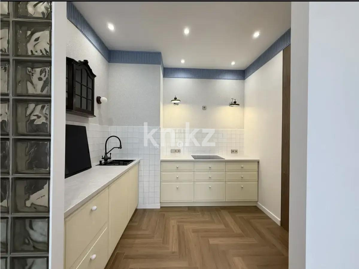 Продажа 3-комнатной квартиры, 75 м², ул. Толе би, дом  54 в Астане - фото 2