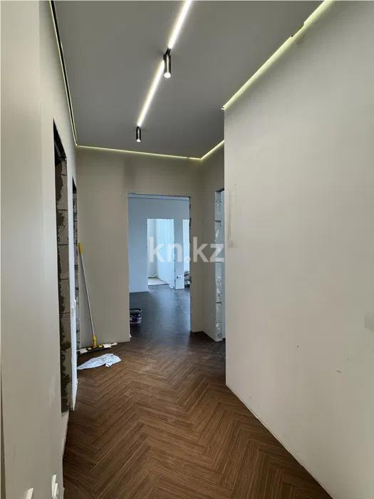 Продажа 3-комнатной квартиры, 80 м², пр. Абая, дом  160 в Алматы - фото 3