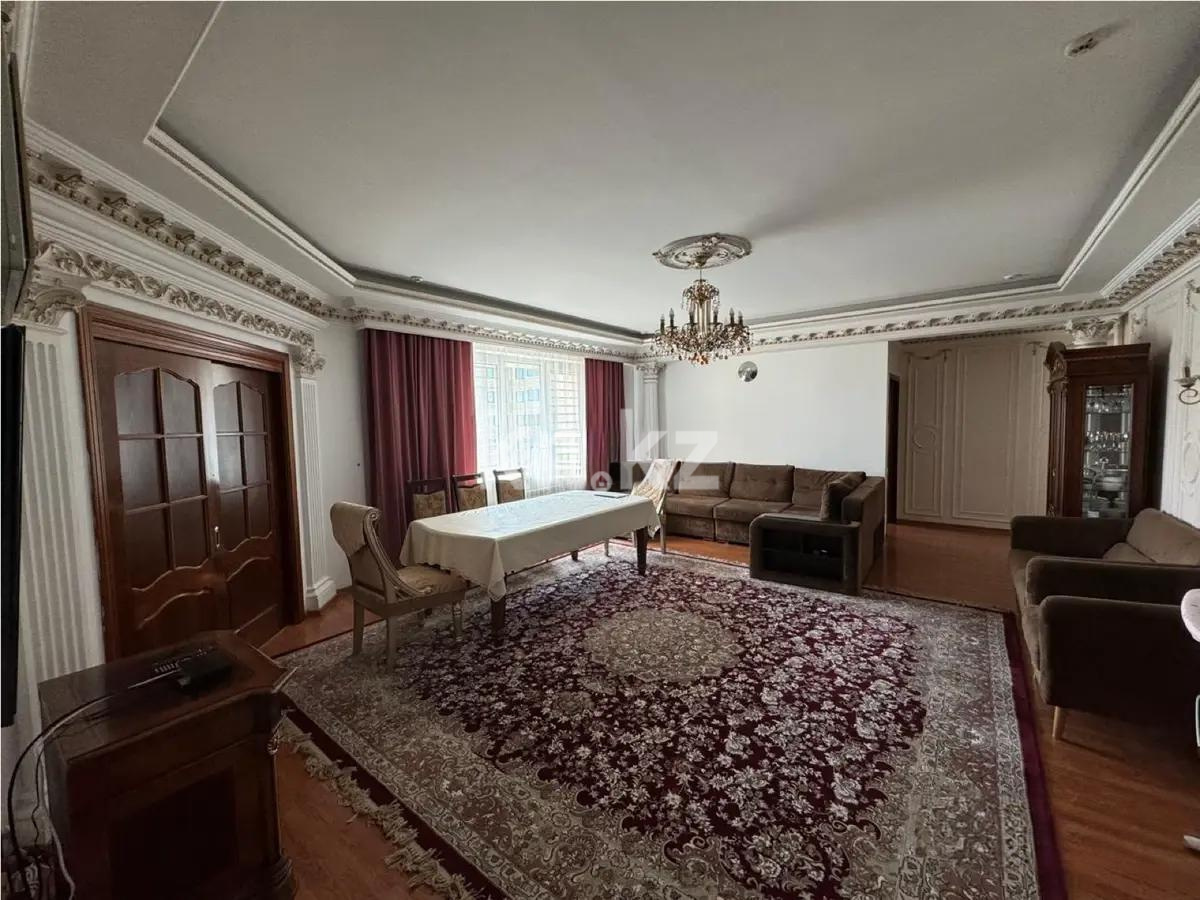 Продажа 4-комнатной квартиры, 98.9 м², ул. Кабанбай батыра, дом  87 в Алматы
