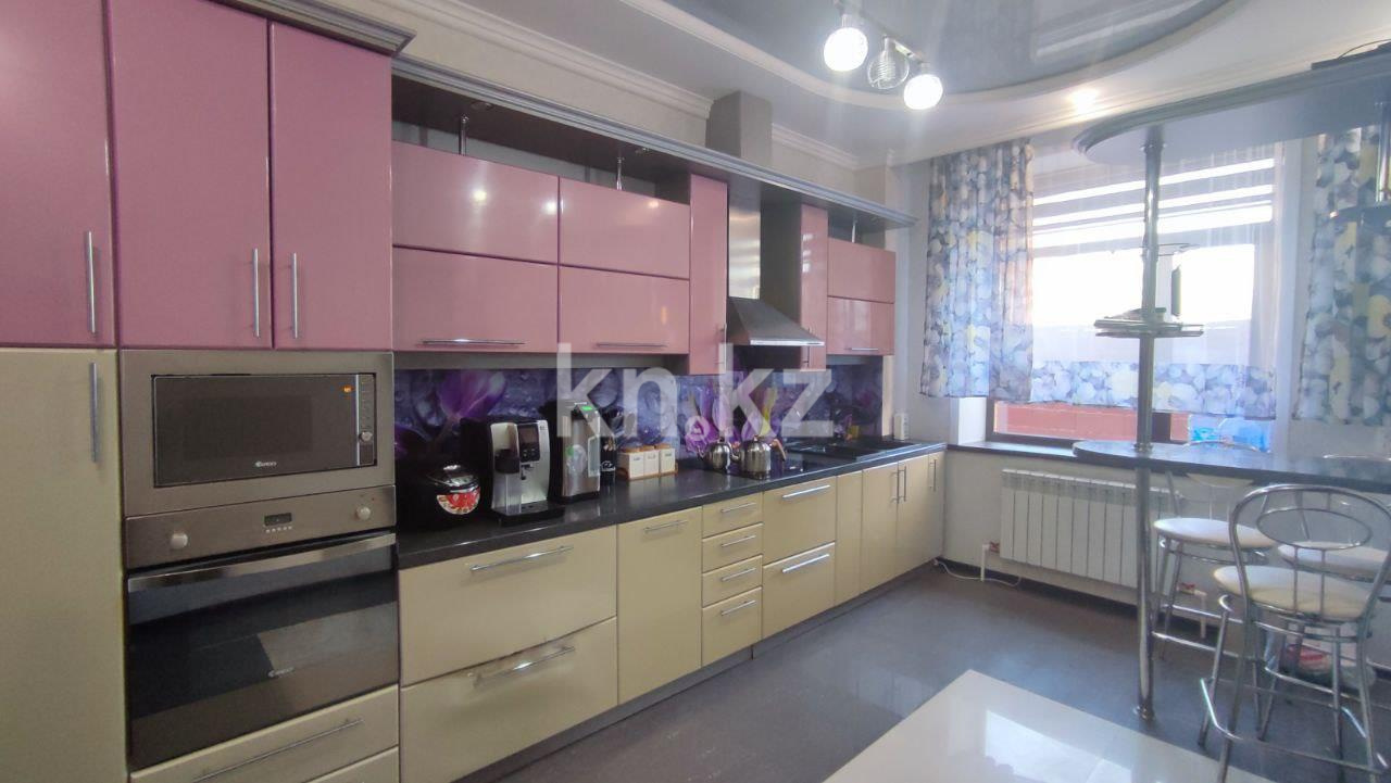 Продажа 5-комнатного дома, 470 м², ул. Муканова в Караганде - фото 17