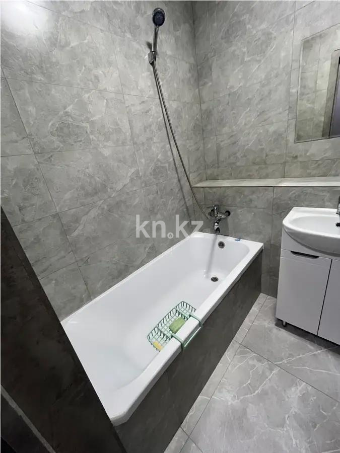 Продажа 2-комнатной квартиры, 46 м² в Алматы - фото 4