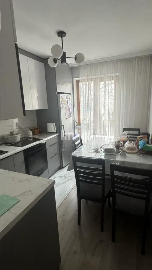 Продажа 4-комнатной квартиры, 75 м² в Алматы - фото 4