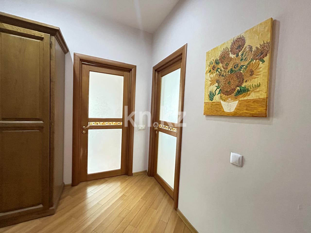 Продажа 5-комнатной квартиры, 162 м², пр. Республики в Астане - фото 19