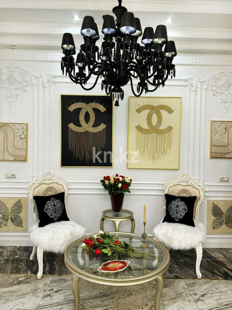 Продажа 4-комнатного дома, 295 м² в Алматы - фото 8