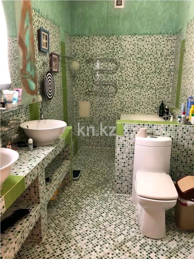 Продажа 4-комнатной квартиры, 144 м², пр. Кабанбай батыра, дом  19 в Астане - фото 5