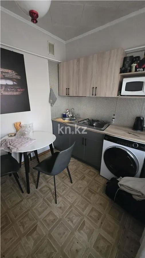 Продажа 1-комнатной квартиры, 36 м², ул. Жарокова, дом  91 в Алматы - фото 2