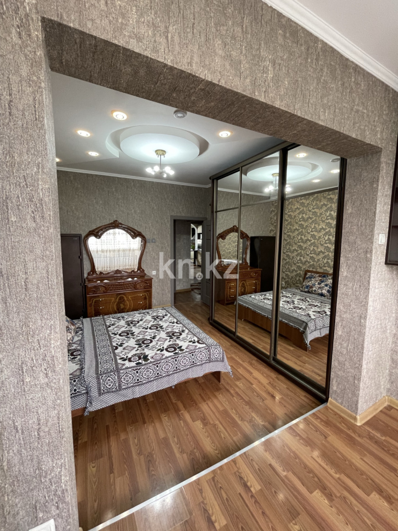 Аренда 2-комнатной квартиры, 66 м², Ислама Каримова, дом  52 - ул. Толе би в Алматы - фото 25