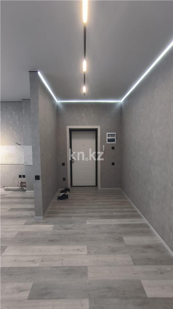 Продажа 2-комнатной квартиры, 72 м², ул. Университетская в Караганде - фото 11