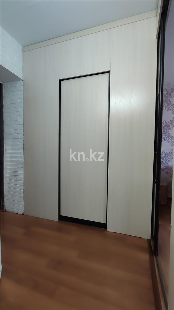 Продажа 3-комнатной квартиры, 61 м², мкр-н 14 в Караганде - фото 14