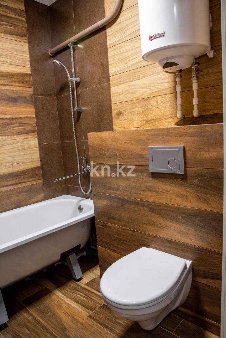 Аренда 1-комнатной квартиры посуточно, 32 м², ул. Гоголя, дом  53 в Караганде - фото 14