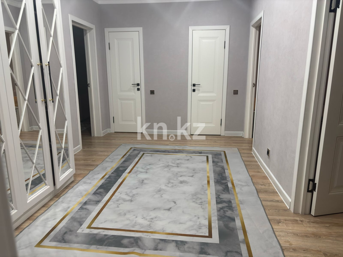 Продажа 3-комнатной квартиры, 83 м², ул. Сатыбалдина, дом  28/4 в Караганде - фото 5