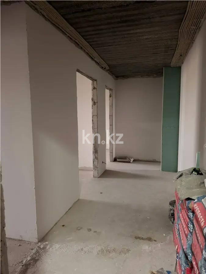 Продажа 3-комнатной квартиры, 77 м², ул. Байтурсынова, дом  36 в Астане - фото 6