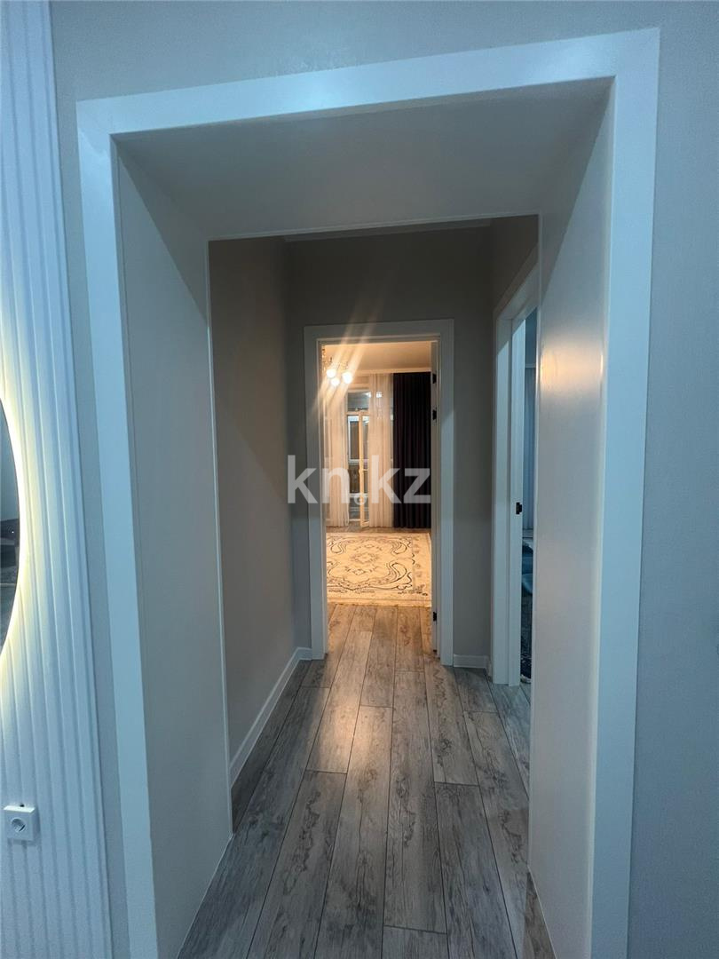 Продажа 4-комнатной квартиры, 107 м², ул. 3-я, дом  42б в Караганде - фото 13