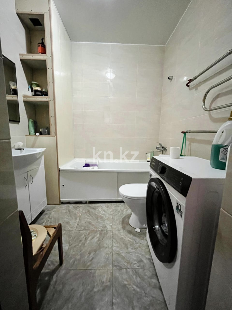 Продажа 3-комнатной квартиры, 64 м², ул. Дружбы Народов, дом  2/4 в Усть-Каменогорске - фото 9