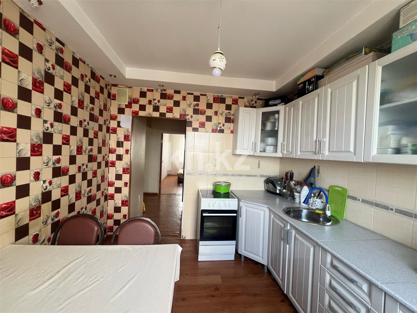 Продажа 4-комнатной квартиры, 76 м², ул. Таттимбета, дом  11 в Караганде - фото 7