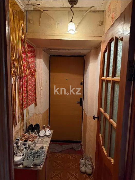 Продажа 3-комнатной квартиры, 56 м², пр. Строителей, дом  25 в Караганде - фото 4