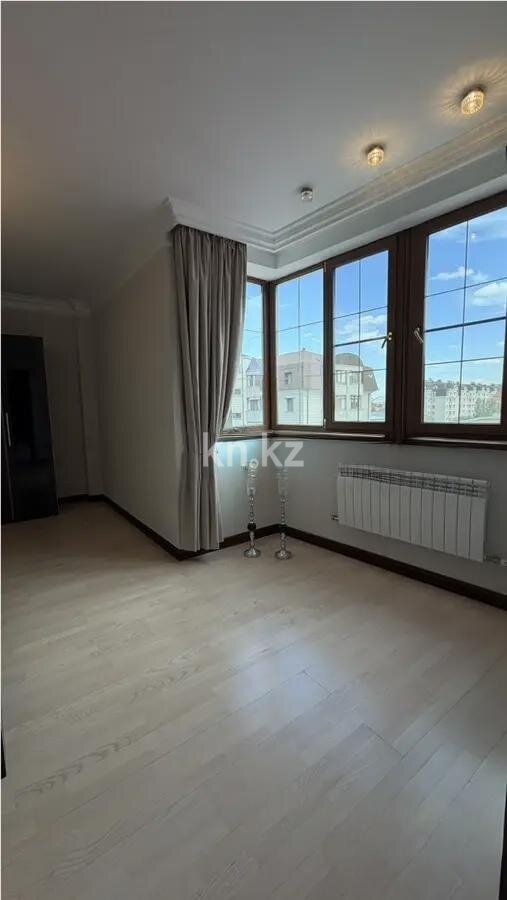 Продажа 4-комнатной квартиры, 171.9 м² в Астане - фото 2