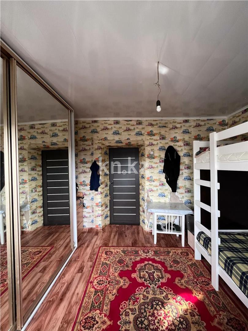 Продажа 4-комнатного дома, 151 м², ул. Рабочая, дом  104 в Караганде - фото 5